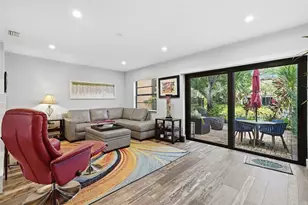 261 NE 16th Pl, Fort Lauderdale, FL 33305 - Photo 2