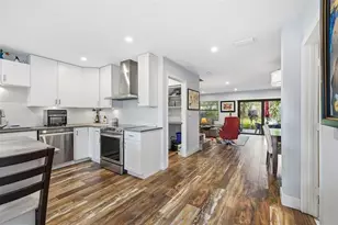 261 NE 16th Pl, Fort Lauderdale, FL 33305 - Photo 8