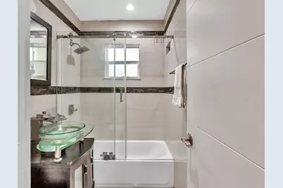 12755 NW 1st Avenue, Miami, FL 33168 - Photo 20