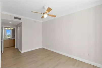 511 SE 5th Ave, Unit #910, Fort Lauderdale, FL 33301 - Photo 10