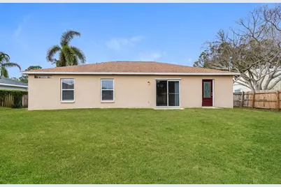 1890  4th Ave, Vero Beach, FL 32962 - Photo 14