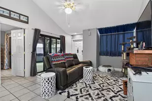 2047 Winners Cir, North Lauderdale, FL 33068 - Photo 4