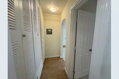 1709  Moffett St, Unit #B, Hollywood, FL 33020 - Photo 6