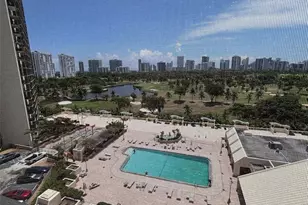20301 W Country Club Dr Unit, Aventura, FL 33180 - Photo 2