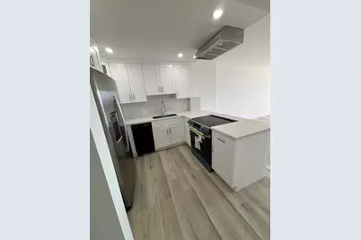 20301 W Country Club Dr, Unit #1127, Aventura, FL 33180 - Photo 8