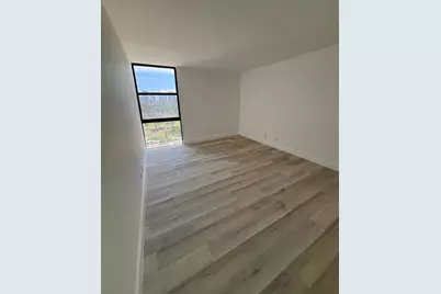 20301 W Country Club Dr, Unit #1127, Aventura, FL 33180 - Photo 14