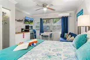 2625 NE 13th Ct, Fort Lauderdale, FL 33304 - Photo 6