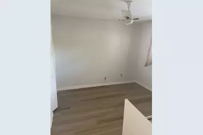 1025  Country Club Dr, Unit #302, Margate, FL 33063 - Photo 8