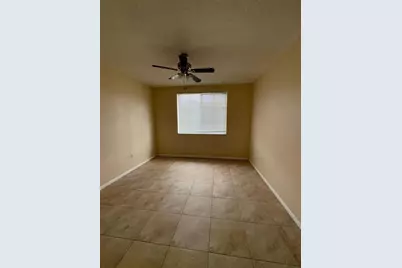 8060 N Nob Hill Rd, Unit #106, Tamarac, FL 33321 - Photo 6