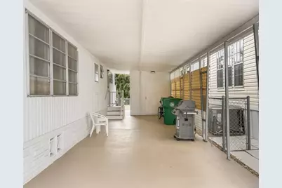 1921 SW 87th Ter, Davie, FL 33324 - Photo 14