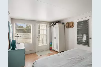 1921 SW 87th Ter, Davie, FL 33324 - Photo 22