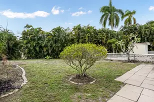 1921 SW 87th Terrace, Davie, FL 33324 - Photo 10