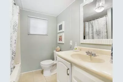 1921 SW 87th Ter, Davie, FL 33324 - Photo 6