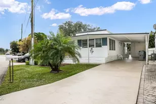 1921 SW 87th Terrace, Davie, FL 33324 - Photo 12