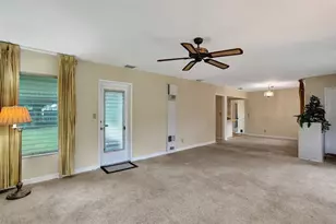 1892 NE 33rd St, Oakland Park, FL 33306 - Photo 8