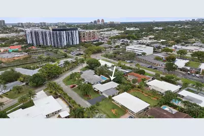 1892 NE 33rd St, Oakland Park, FL 33306 - Photo 46