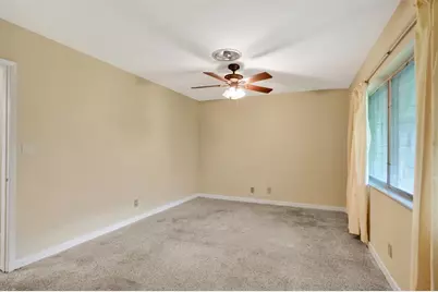 1892 NE 33rd St, Oakland Park, FL 33306 - Photo 24