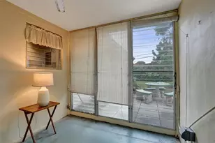 1892 NE 33rd St, Oakland Park, FL 33306 - Photo 20