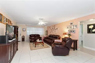 1251 NW 90th Dr, Plantation, FL 33322 - Photo 8