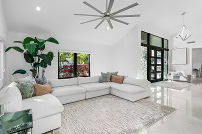 737 NE Boca Bay Colony Dr, Boca Raton, FL 33487 - Photo 6