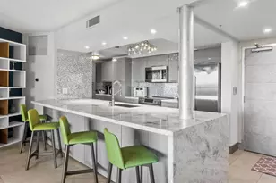 347 N New River Dr E, Fort Lauderdale, FL 33301 - Photo 2