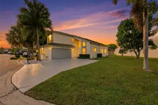 23367 Boca Trace Dr, Boca Raton, FL 33433 - Photo 4