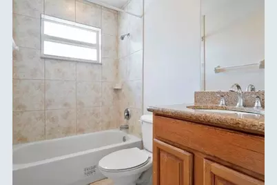 5300 NW 18th St, Unit #4, Lauderhill, FL 33313 - Photo 14