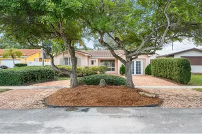 1918 N 39th Ave, Hollywood, FL 33021 - Photo 8