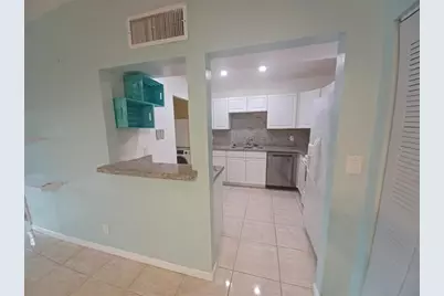 301 N Pine Island Rd, Unit #216, Plantation, FL 33324 - Photo 4