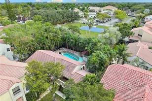 1427 Seagrape Cir, Weston, FL 33326 - Photo 38