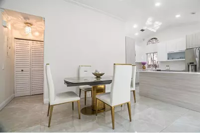 1427  Seagrape Cir, Weston, FL 33326 - Photo 12