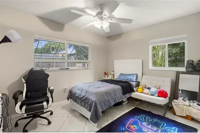 10344  Dorchester Dr, Boca Raton, FL 33428 - Photo 16