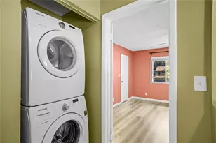 1171 Sussex Dr, North Lauderdale, FL 33068 - Photo 20