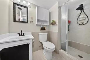 1800 N Andrews Ave Unit, Fort Lauderdale, FL 33311 - Photo 14