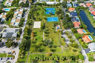 4080 NW 83rd Ln, Coral Springs, FL 33065 - Photo 38