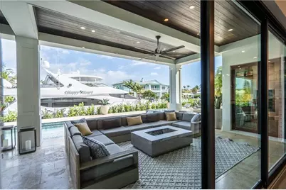 2349 NE 24th St, Lighthouse Point, FL 33064 - Photo 24