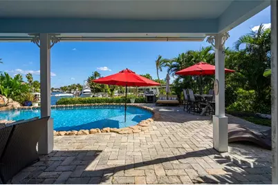 2432 NE 22nd Ave, Lighthouse Point, FL 33064 - Photo 10