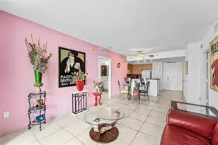 350 SE 2nd St, Fort Lauderdale, FL 33301 - Photo 8