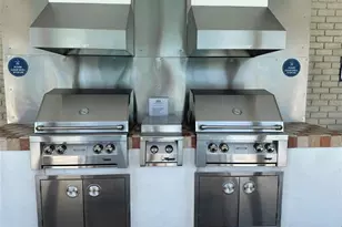 130 Cypress Club Dr, Pompano Beach, FL 33060 - Photo 28