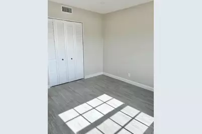 130  Cypress Club Dr, Unit #323, Pompano Beach, FL 33060 - Photo 12