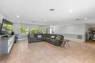 2181 NE 62nd St, Fort Lauderdale, FL 33308 - Photo 14