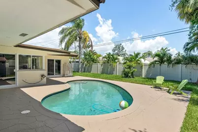 2181 NE 62nd St, Fort Lauderdale, FL 33308 - Photo 30
