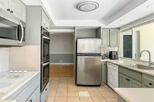 2181 NE 62nd St, Fort Lauderdale, FL 33308 - Photo 12