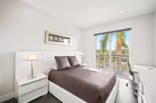 2631 NE 14th Ave Unit, Wilton Manors, FL 33334 - Photo 16