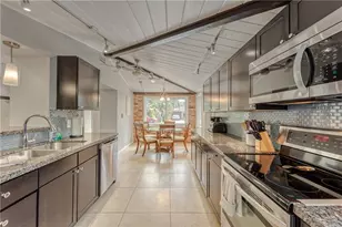 1517 NE 17th Terrace, Fort Lauderdale, FL 33304 - Photo 10