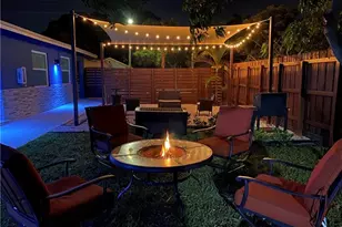 902 NE 38th St, Oakland Park, FL 33334 - Photo 12