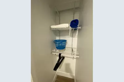 902 NE 38th Street, Unit #2, Oakland Park, FL 33334 - Photo 4