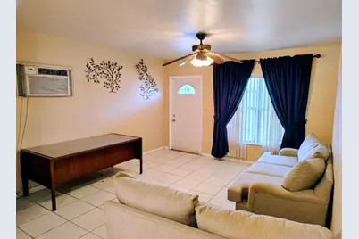 324 NW 3rd St, Deerfield Beach, FL 33441 - Photo 2