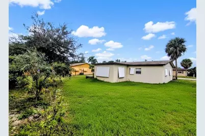 324 NW 3rd St, Deerfield Beach, FL 33441 - Photo 12