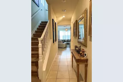 5035  Eucalyptus Dr, Hollywood, FL 33021 - Photo 12